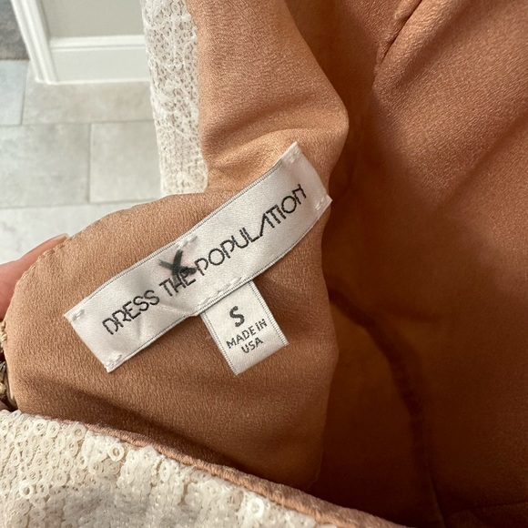 Dress the population halter sequin dress - Picture 8 of 9